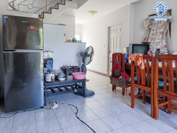 *****บ้านเดี่ยวมือสองนนทบุรี ม.เฟื่องสุข3 กาญจนาภิเษก เนื้อที่กว้างขวางถึง 68.4 ตร.ว. ฟังก์ชัน 3 ห้องนอน 2 ห้องน้ำ 1 ที่จอดรถ บนทำเลแห่งการเดินทาง ใกล้เซ็นทรัลเวสต์เกต และรถไฟฟ้าสายสีม่วง "สถานีคลองบางไผ่" จองด่วน! ห้ามพลาด!